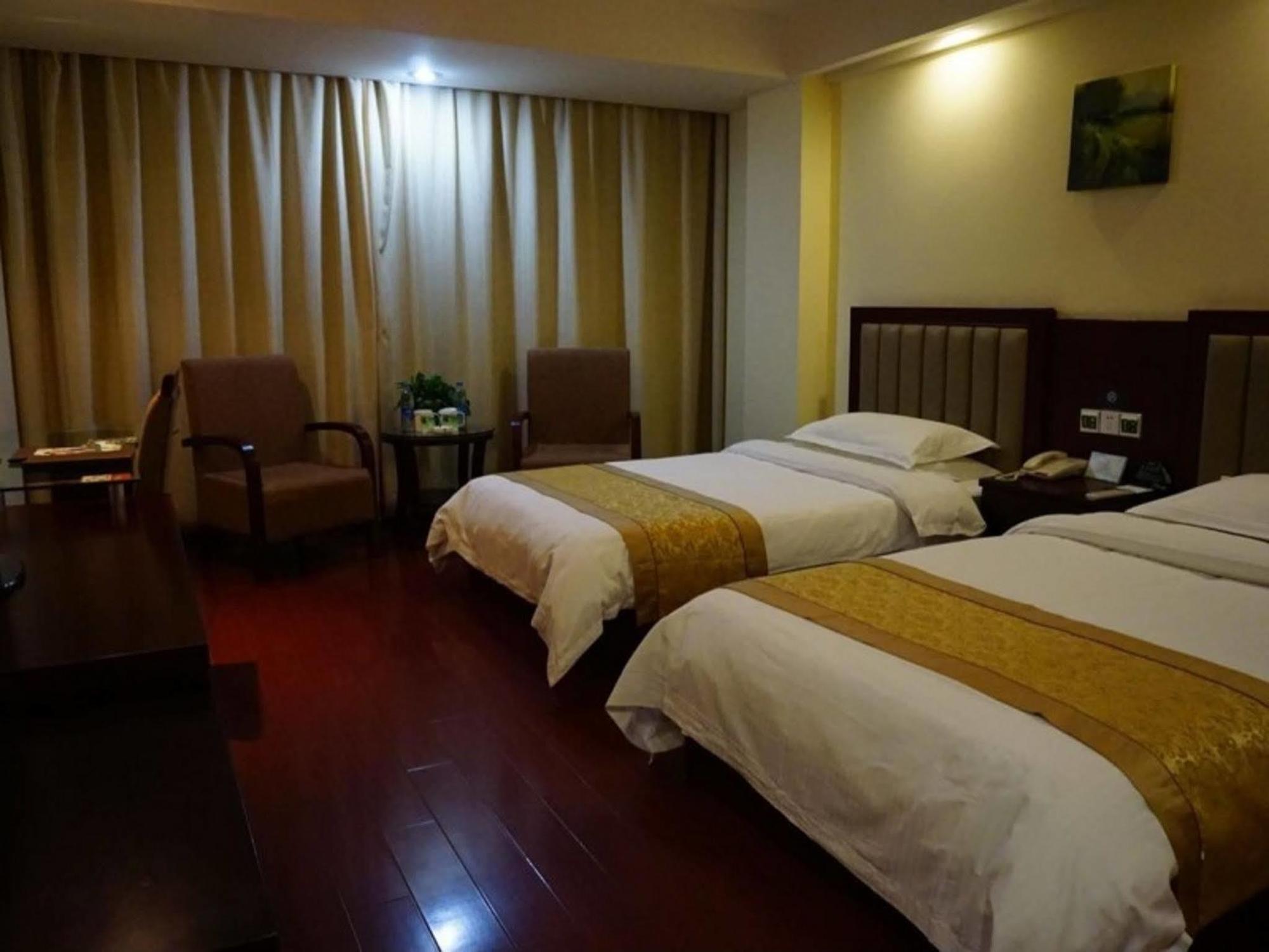 Greentree Inn Jiangsu Yancheng Bus Station Business Hotel Exterior photo